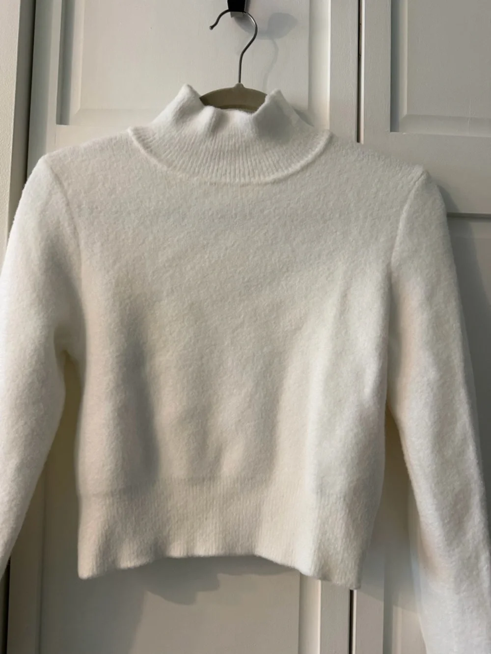 ZARA Soft Knit Mock Neck Cropped Sweater - White - Size S like new - Picture 2 of 8